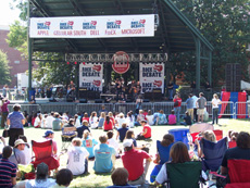 Photo of the Grove at the Debate